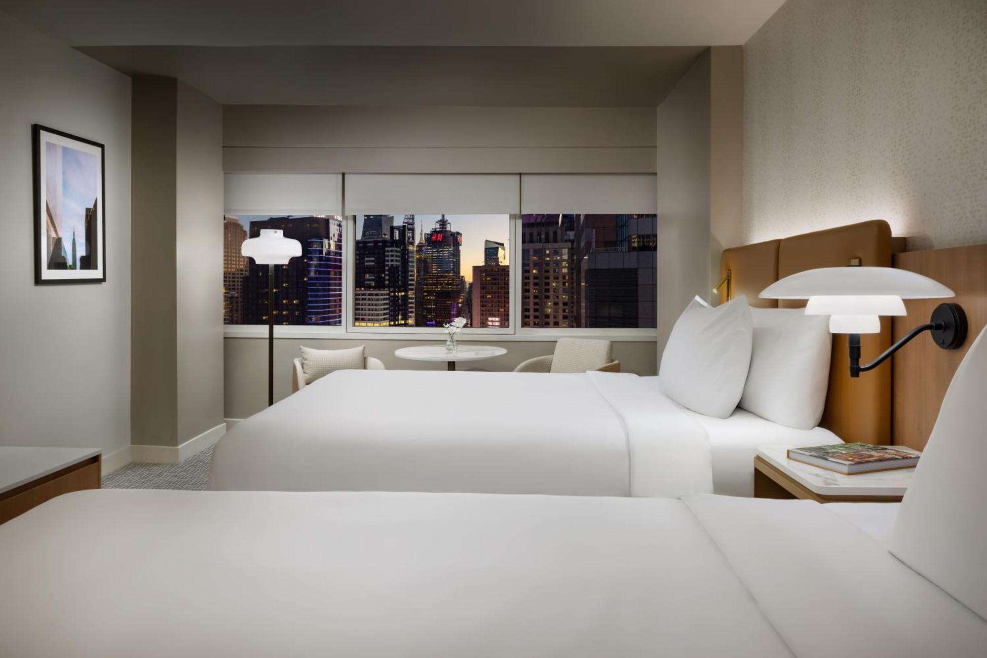 Room Two Double Beds Times Square View,1703549754:JPEG
